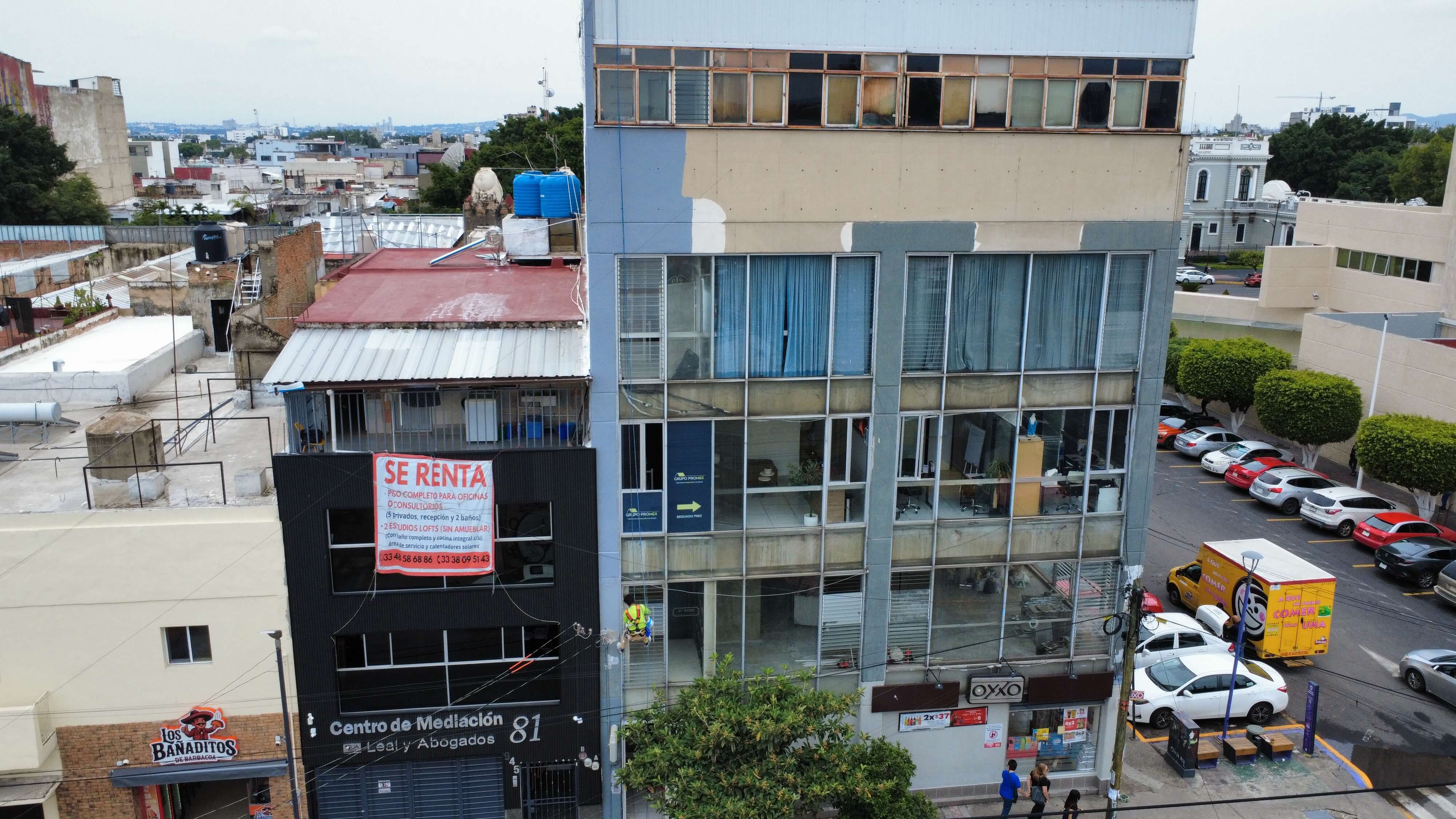 Edificio corporativo — galería 2